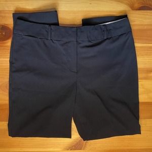 Size 6 - Liz Claiborne Career Emma Classic Crop Pants